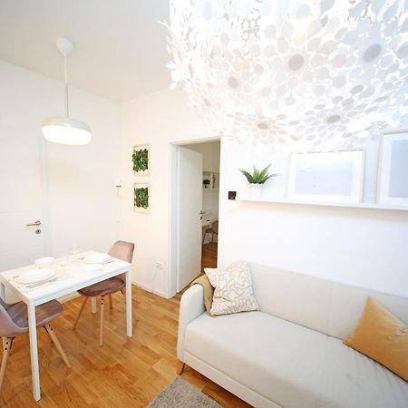 Apartment Fala - Self Check-In 0-24, Fast Wi Fi, City Center Zagrzeb Zewnętrze zdjęcie